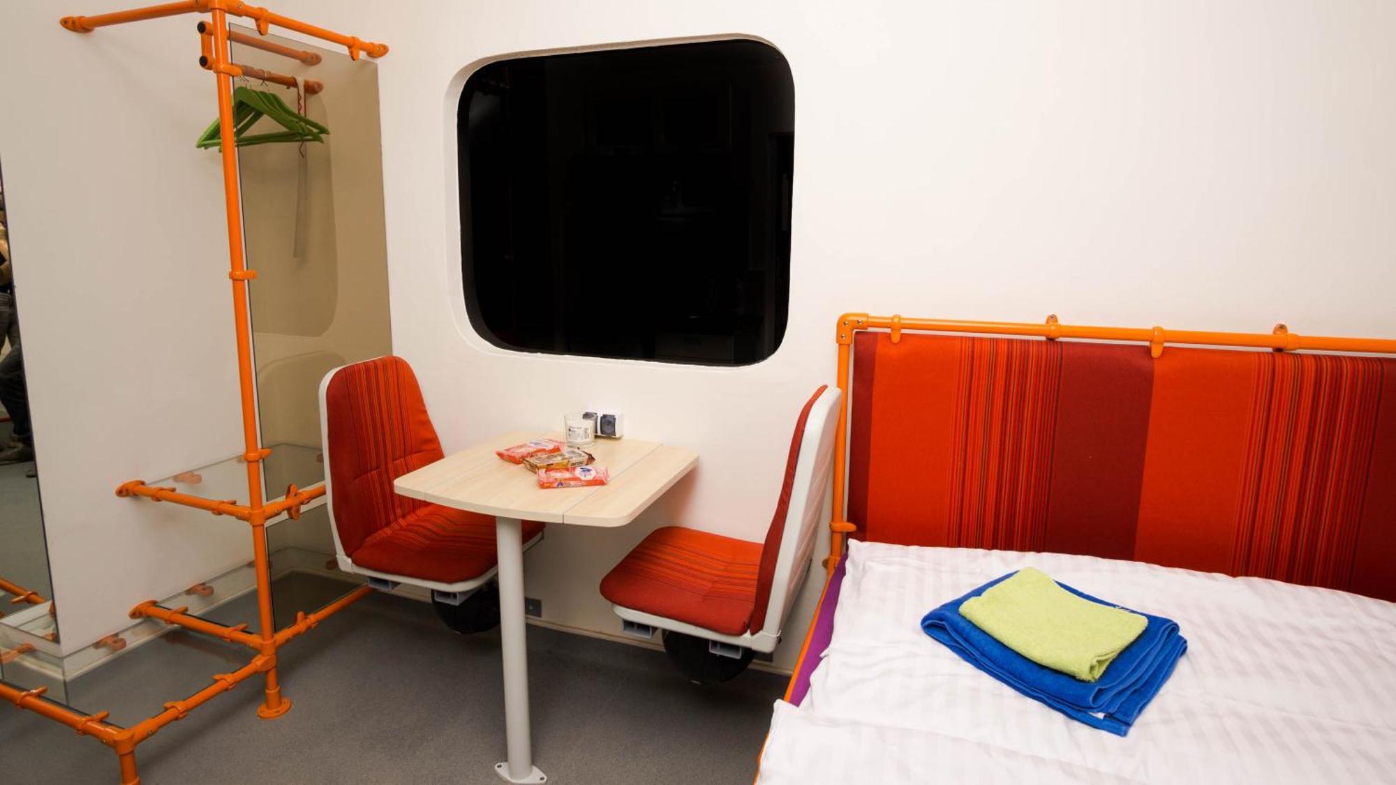 Metro Apartment Prague By Main Train And Bus Station Экстерьер фото