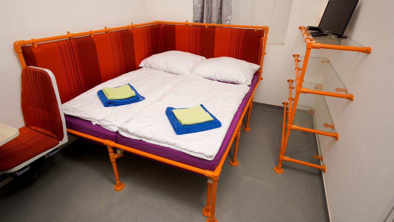 Metro Apartment Prague By Main Train And Bus Station Экстерьер фото